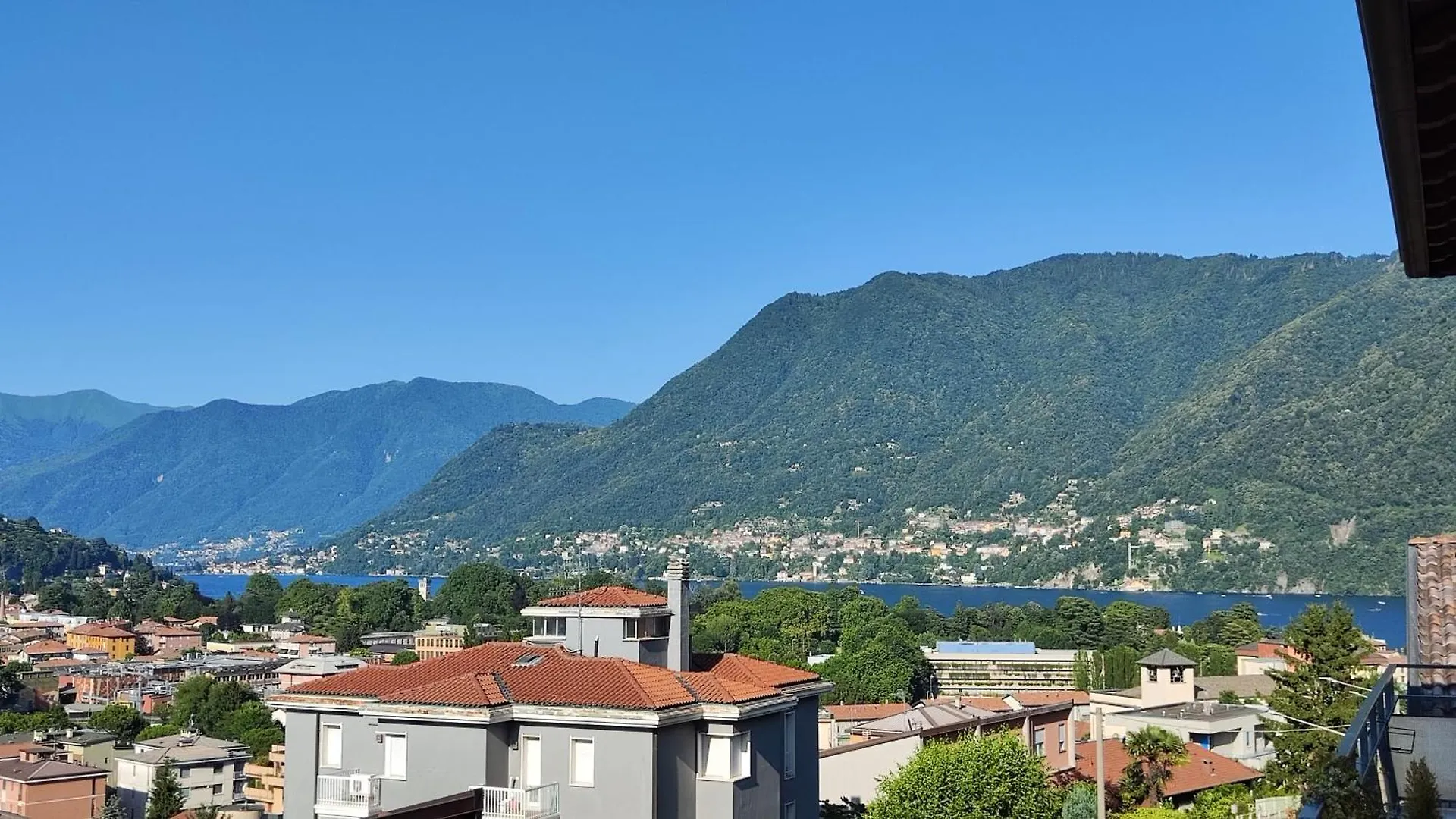 Tavernoland - Duck Side Of Como 0*,